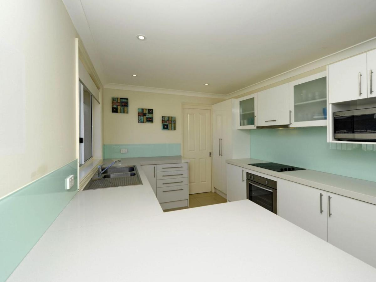 Reef Close 1 2 Fingal Bay Dış mekan fotoğraf